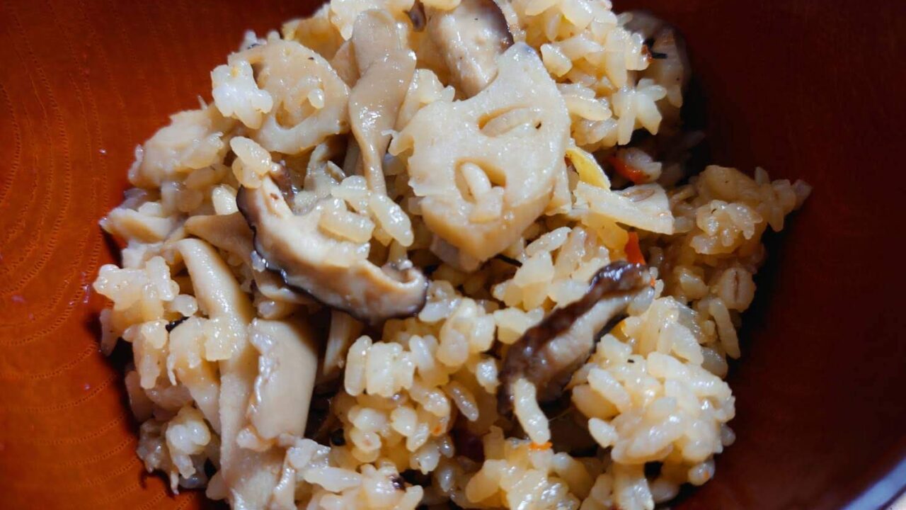 レンコンと椎茸の炊き込みご飯